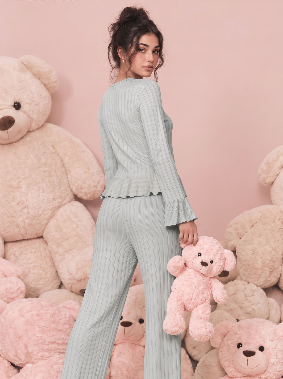 COFFEE PATCH RUFFLE-TRIM PJ SET | MODA PLUS | WN27141