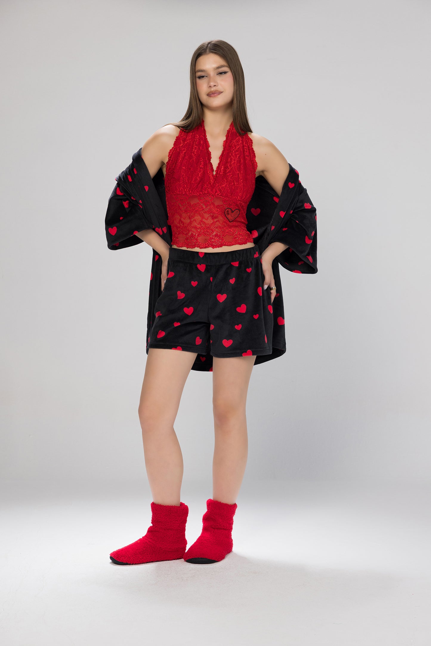 RED HEARTS SHORTS SET | MODA PLUS | WN26364