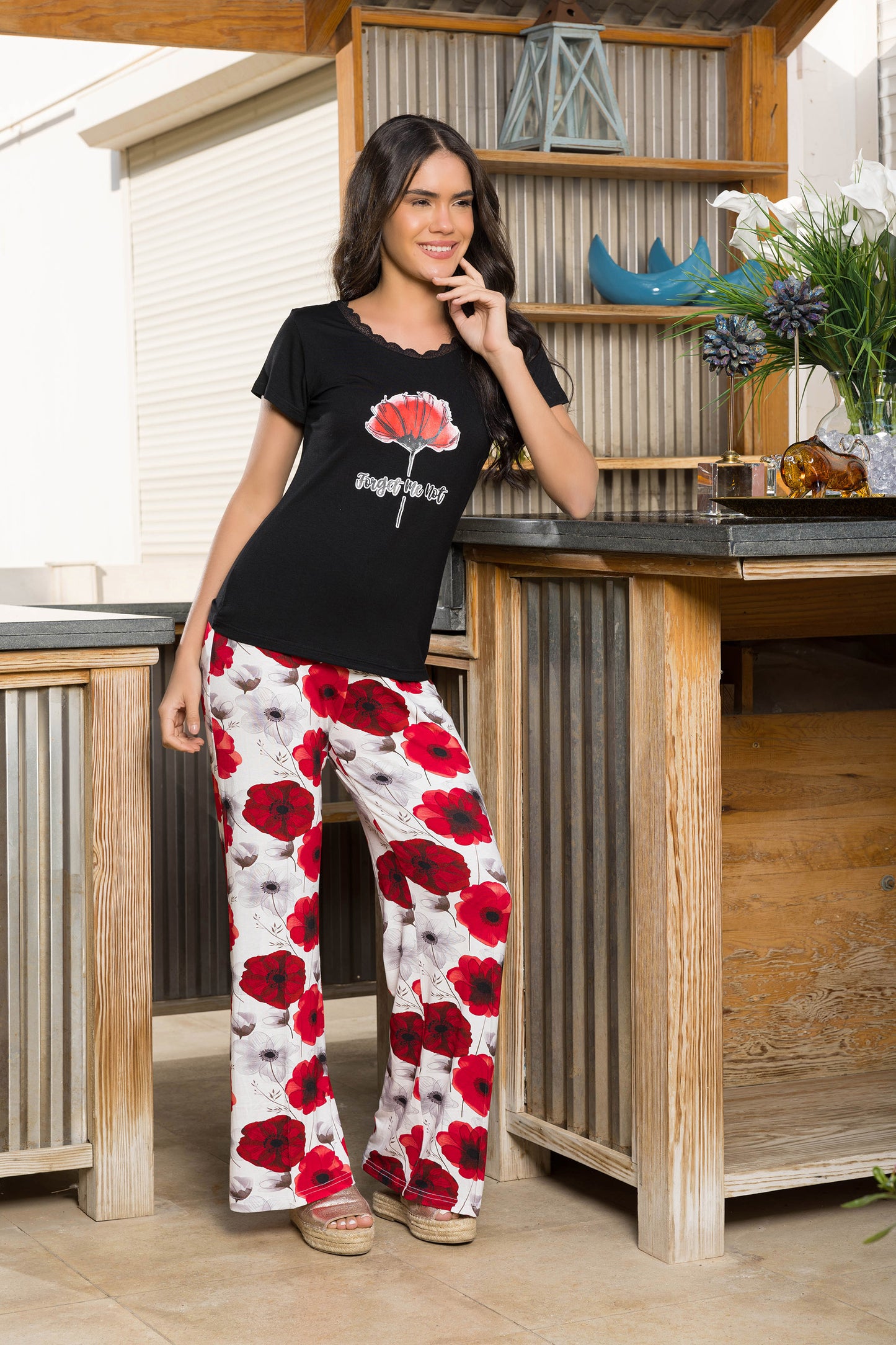 RED FLOWERS PAJAMAS | MODA PLUS | SM25898