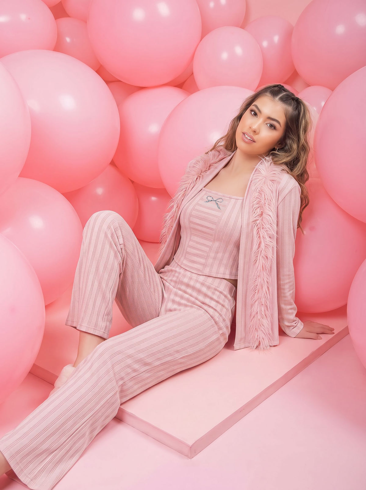 BLUSH FEATHER TRIM 3 PC SET | MODA PLUS | WN27103