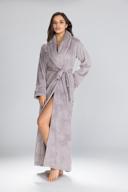 FLEECE LEAVES ROBE | MODA PLUS | WN26220
