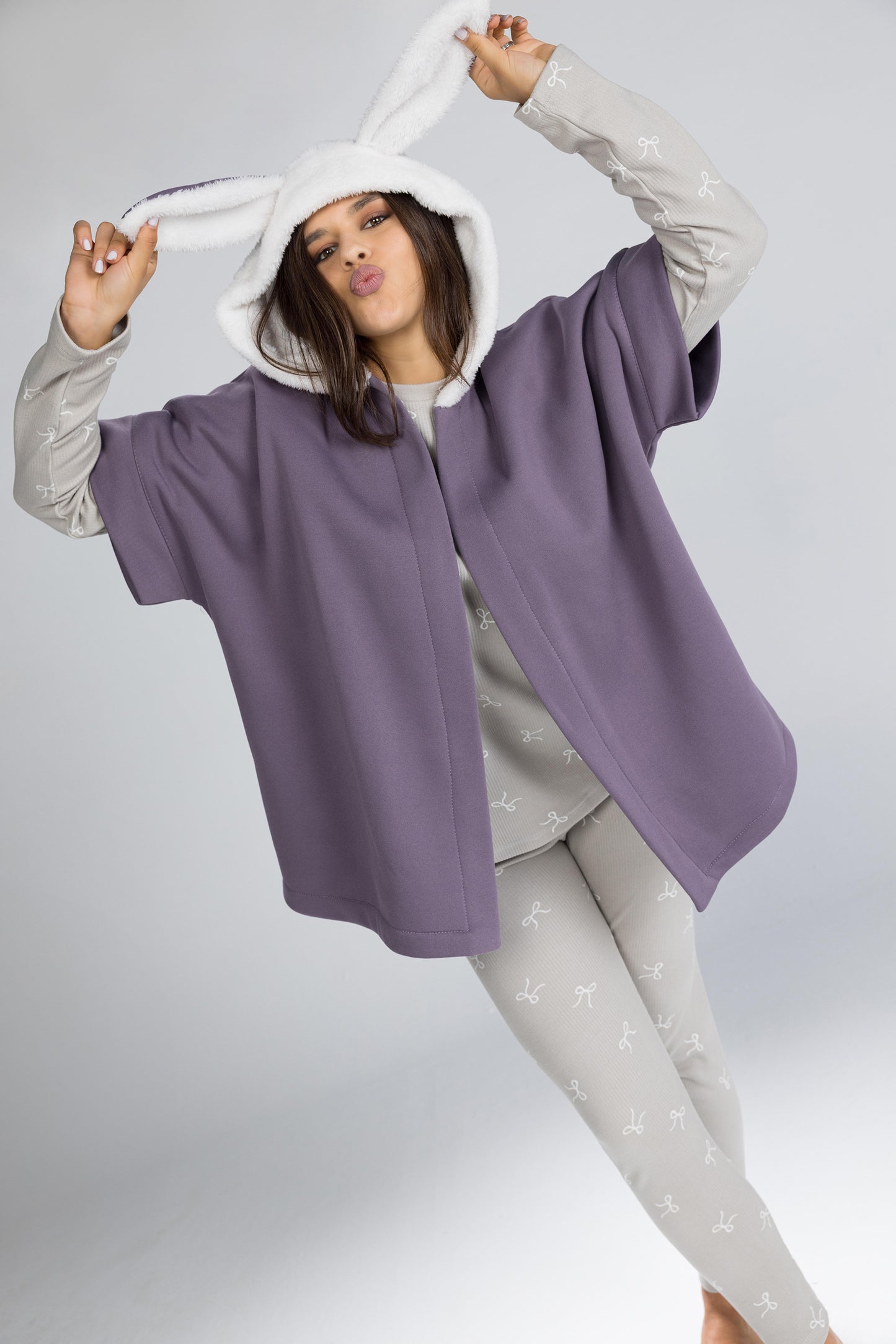 BUNNY PONCHO PJS | MODA PLUS | WN26221