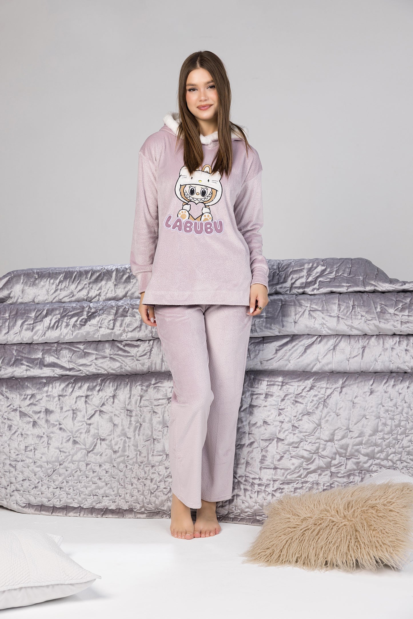 LABUBU HOODED PJS | MODA PLUS | WN26325