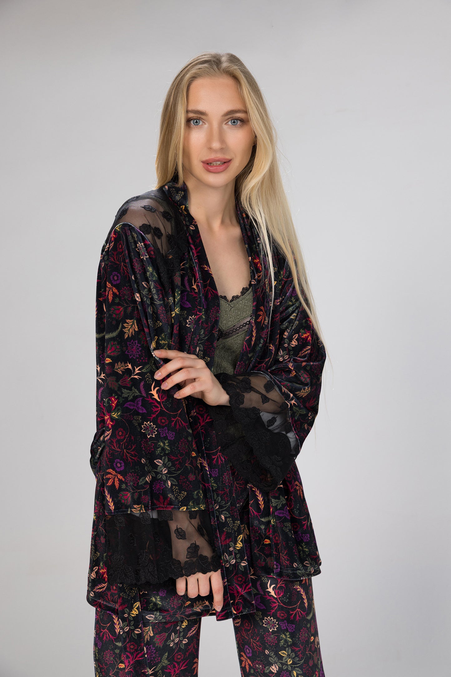 VIBRANT VELOUR 3PC SET | MODA PLUS | WN26337