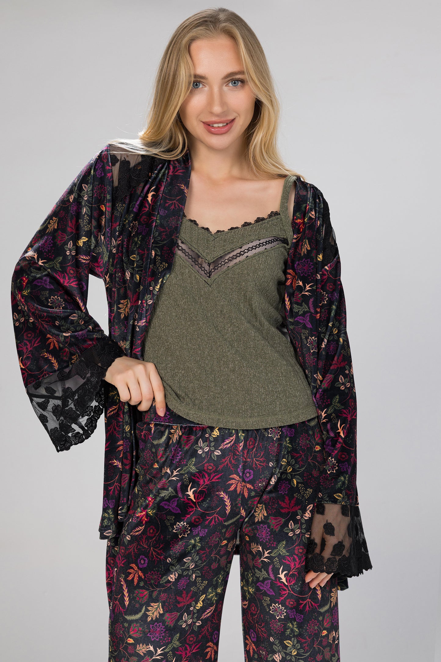 VIBRANT VELOUR 3PC SET | MODA PLUS | WN26337