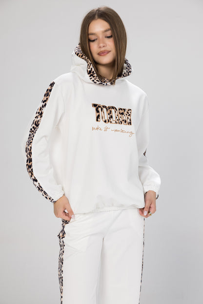 LEOPARD STRIPE TRACKSUIT | MODA PLUS | WN26353