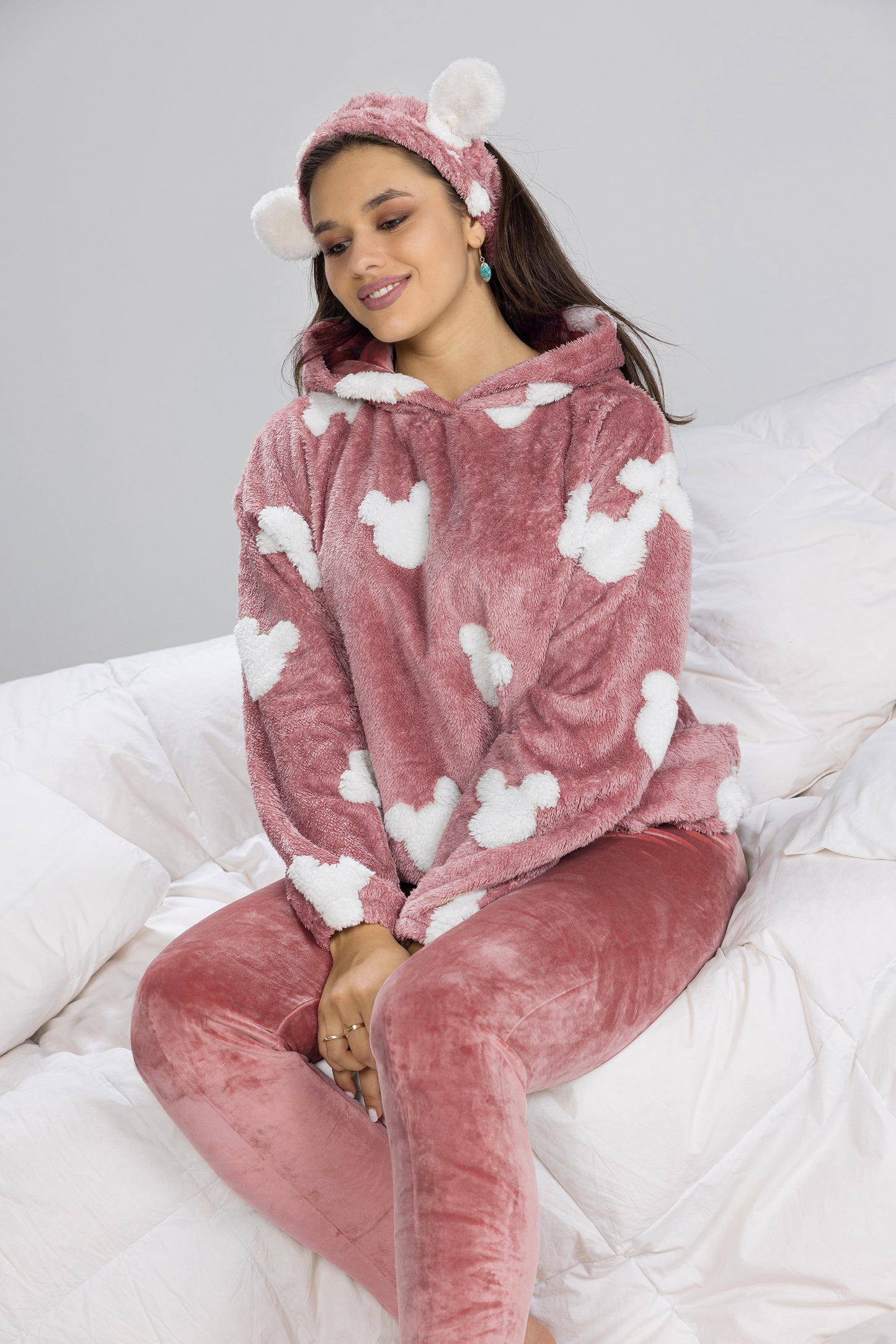 FLUFFY MICKEY PJS | MODA PLUS | WN26251