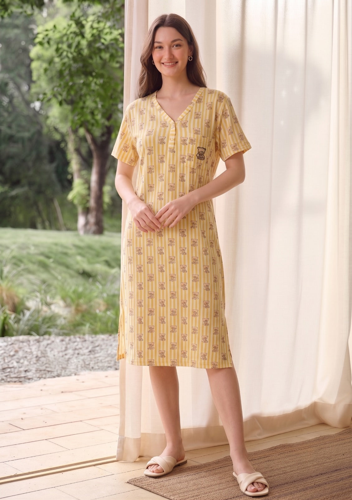 STRIPED TEDDY MIDI GOWN | MODA PLUS | SM26615
