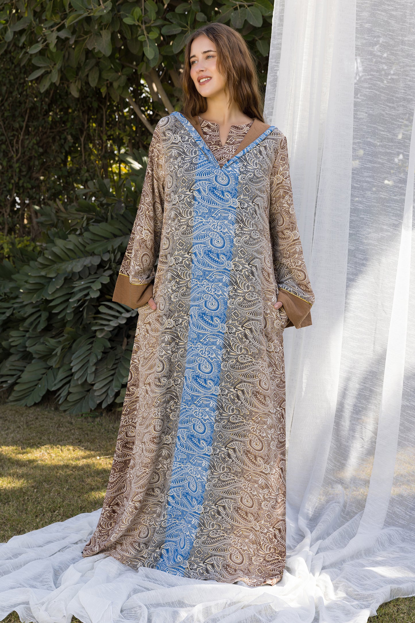 HOODED GALABEYA | IN LOVE BY PLUS | SM26705