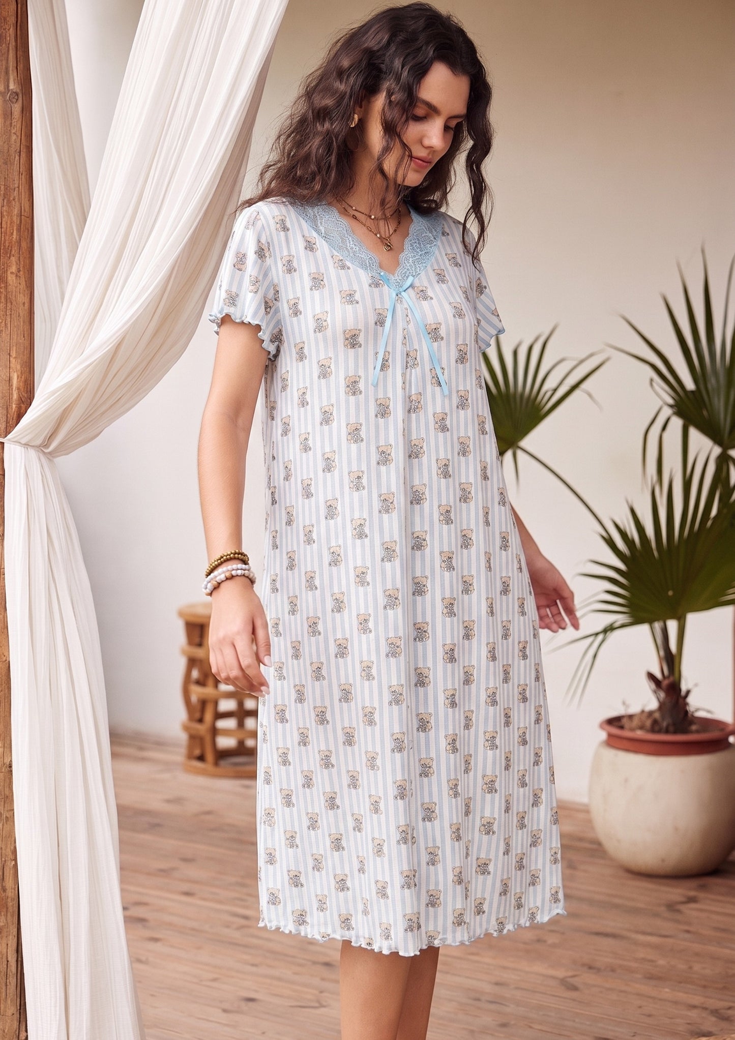 STRIPED TEDDY LACE MIDI GOWN | MODA PLUS | SM26755