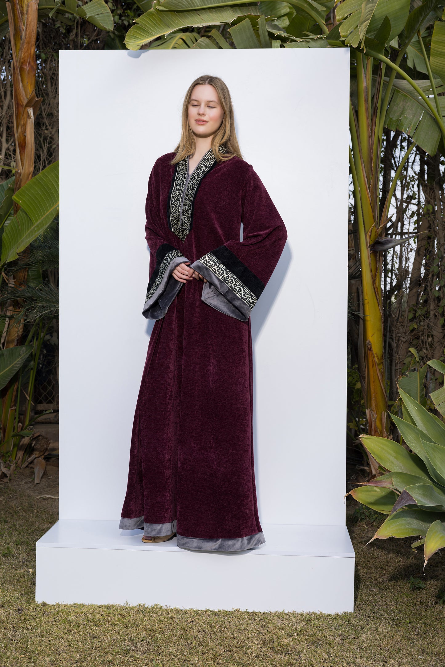 VELOUR GALABEYA| JAMILA BY PLUS | RAMADAN COLLECTION | SM26901