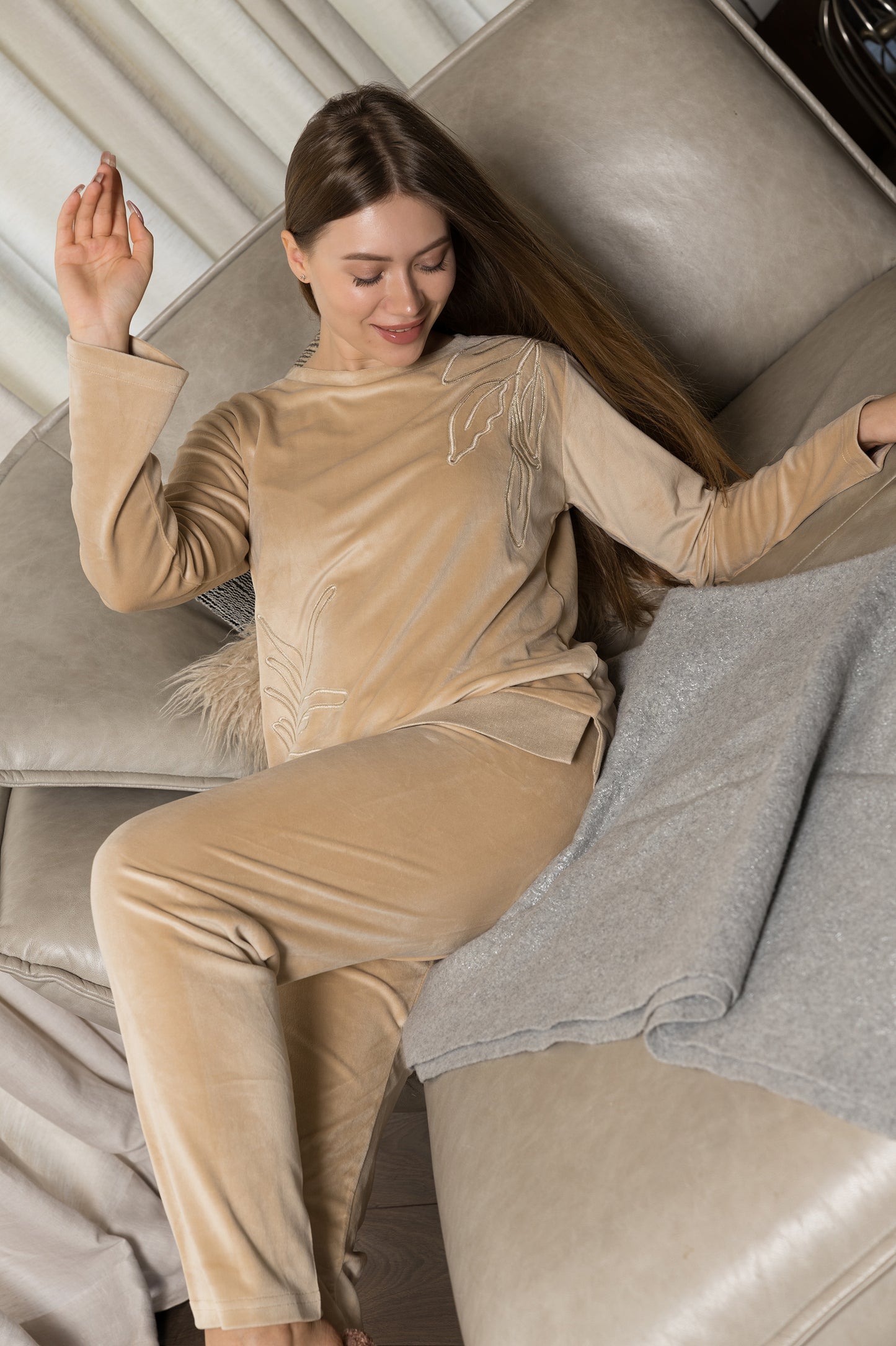 GOLDEN LEAVES PAJAMAS | MODA PLUS | WN301