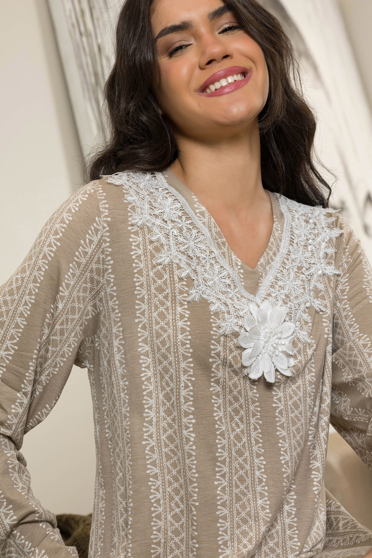 V LACE GALABEYA | MODA PLUS | SM25905