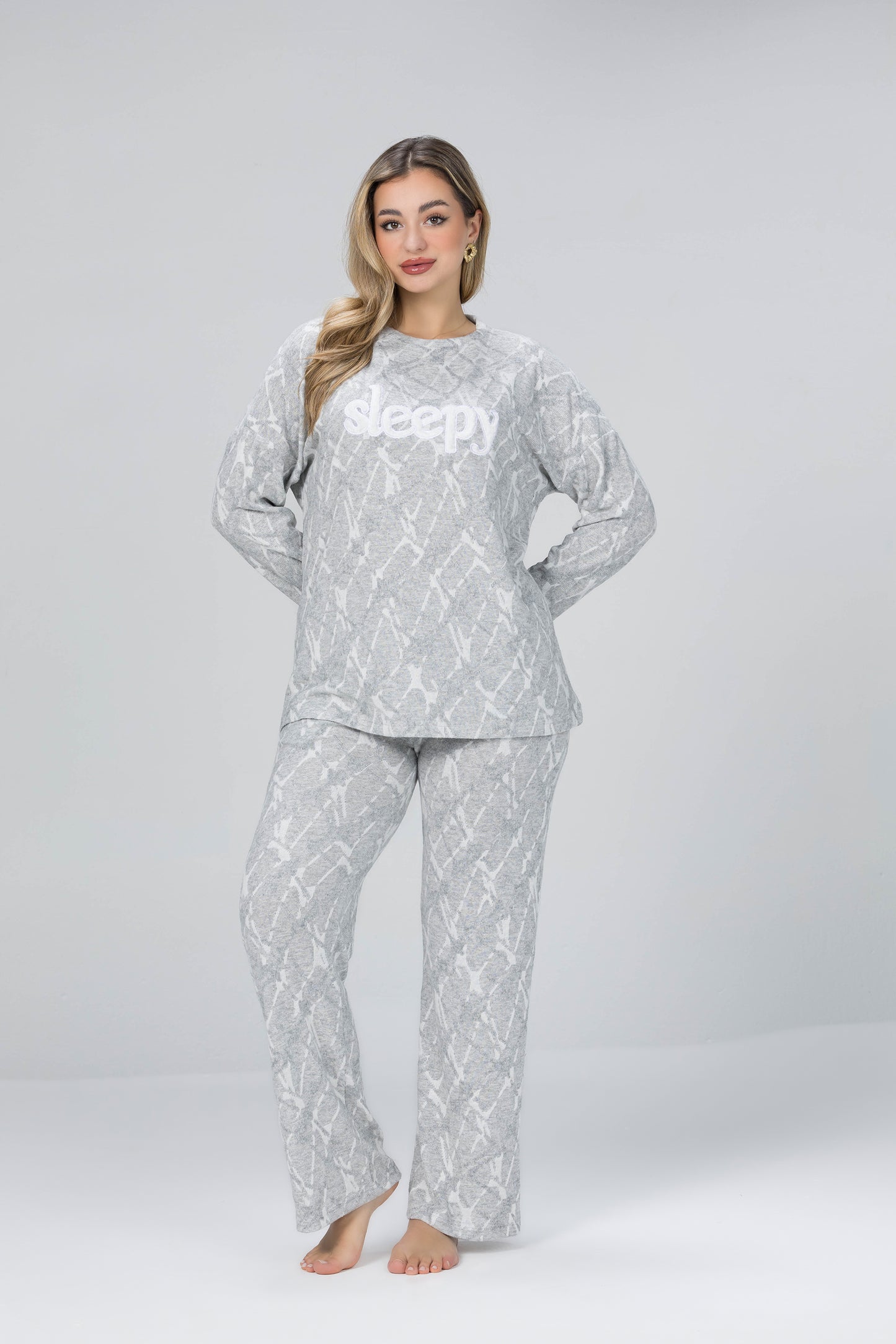 SLEEPY PAJAMAS | MODA PLUS | WN26200