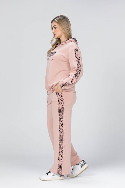 LEOPARD STRIPE TRACKSUIT | MODA PLUS | WN26353**